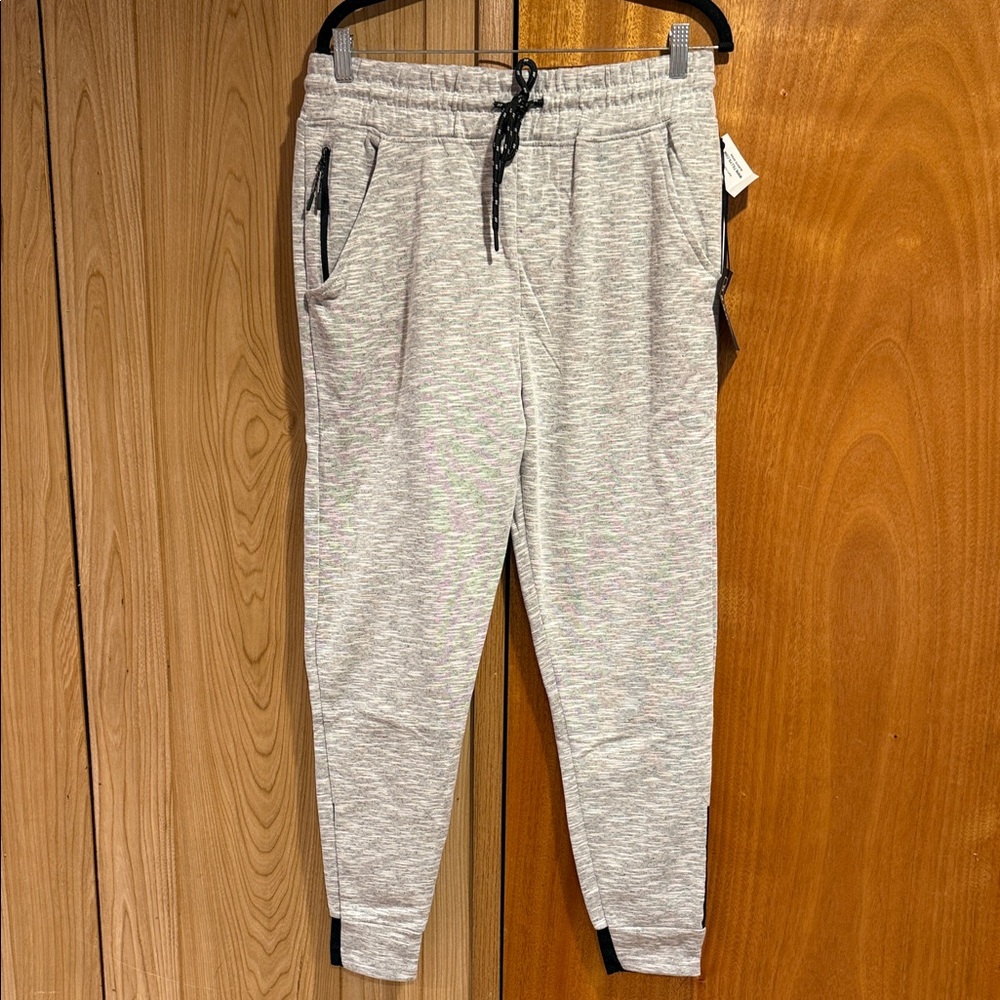 Men’s Knit Joggers